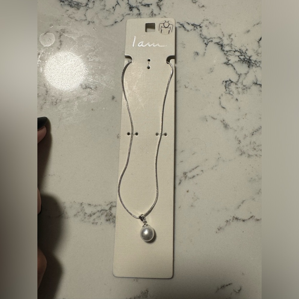 Pearl - silver fashion necklace